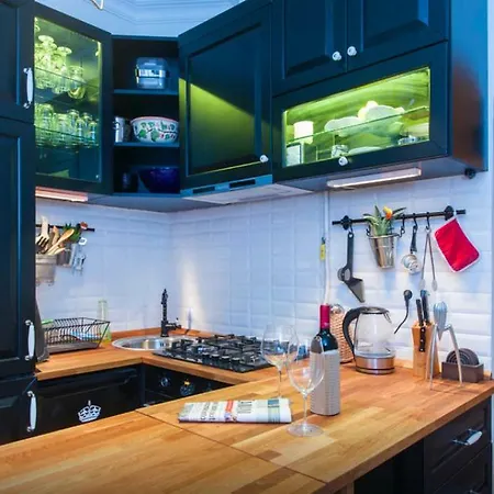Hidden Garden Suites *