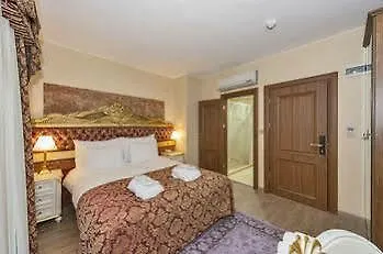By Murat Royal Galata 3*