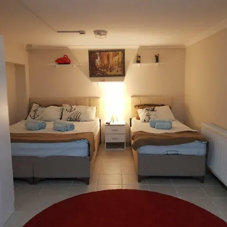 Bed & Breakfast Blue