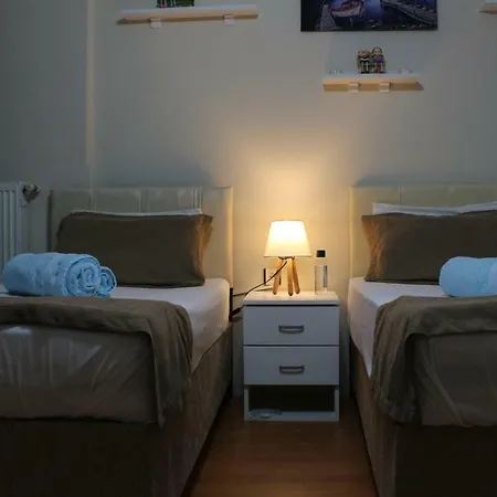 Blue Bed & Breakfast