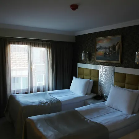 River Hotell