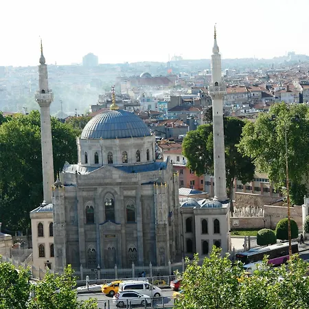 River 2* Istanbul