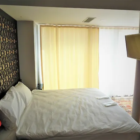 Vvr Hotel