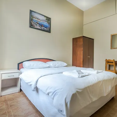 Hotel Yeni 2*