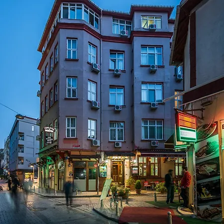 Hotel Yeni 2*