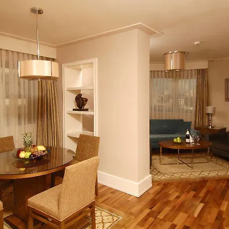 Titanic City Taksim 4*