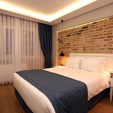 Hotel Taksim Santa Lucia