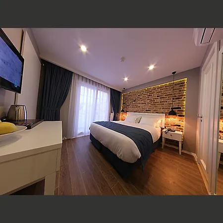 Taksim Santa Lucia Hotel