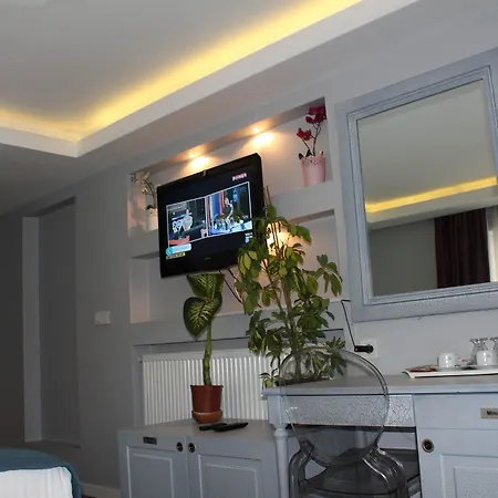 Taksim Santa Lucia Hotel