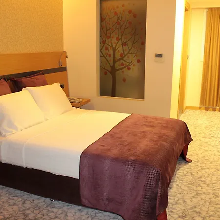 Osaka Airport Otel İstanbul