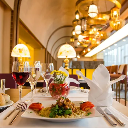 Mercure Umraniye 4*