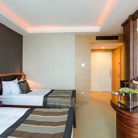 Mercure Umraniye Hotel 4*