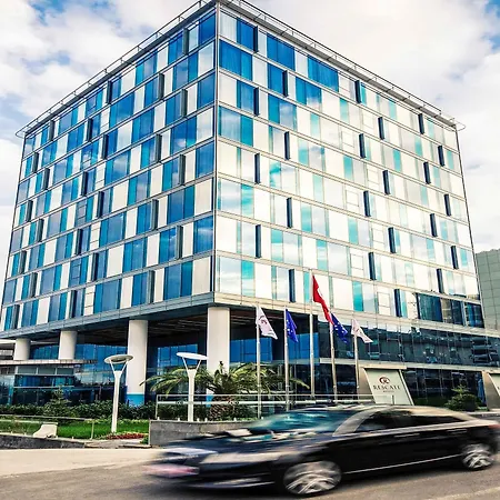 Hotel Mercure Umraniye 4*