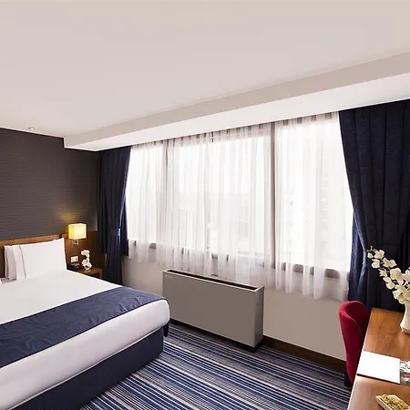 Taksim Express 4*