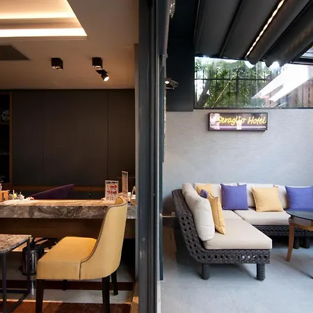 Seraglio & Hotel 3*