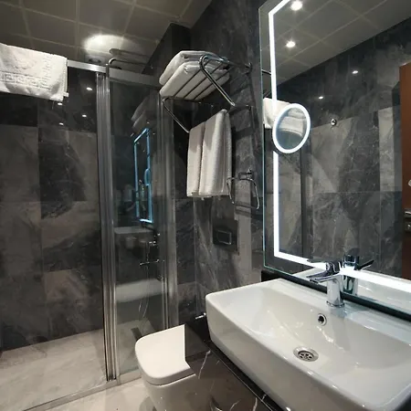Pell Palace Hotel&spa 2*