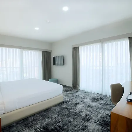 Tryp By Wyndham Topkapi Hotel 4*