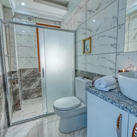 Garth Of Balat Otel