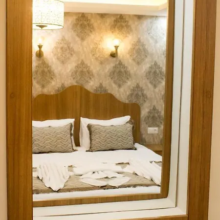 Capitol Suites Old City