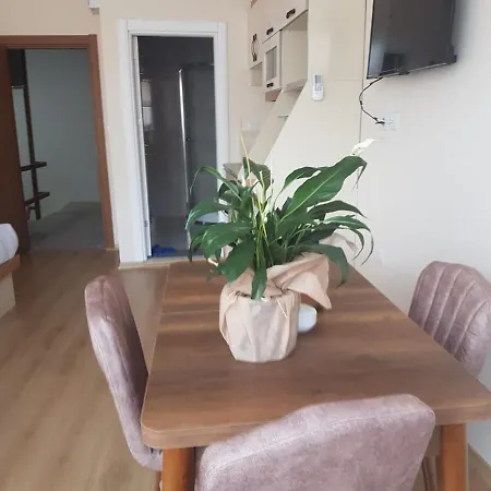 Newaz Hotel Hotel