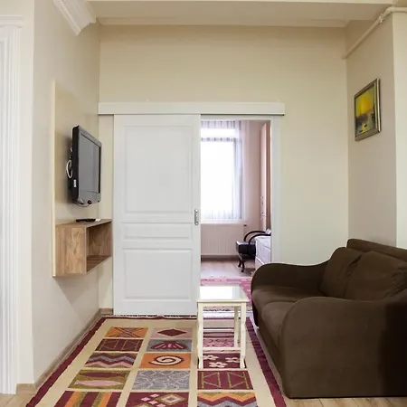 Aparthotel Sheriff Royal 2*