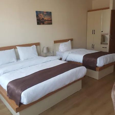 Newaz Hotel Hotel *