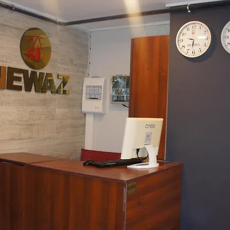 Newaz Hotel