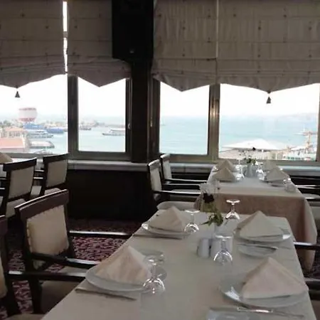 Aden Hotel