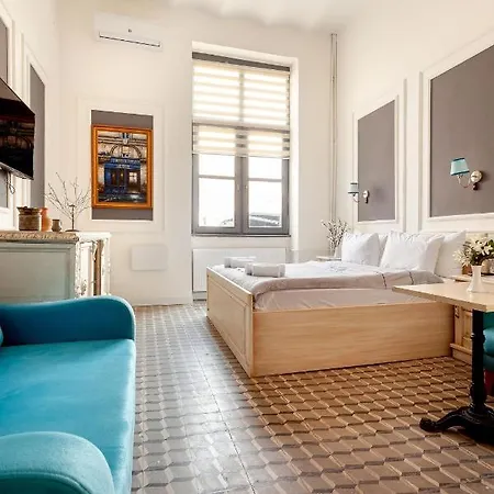 Cezayir Hotel Istambul